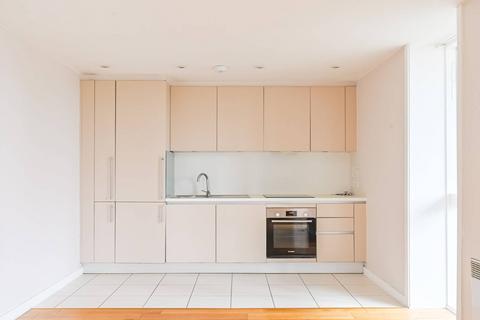 2 bedroom flat to rent, N8, Crouch End, London, N8