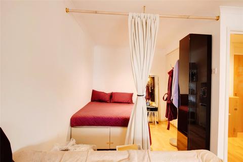 undefined, Brompton Park Crescent, London