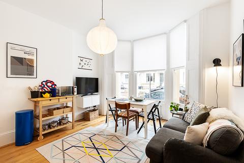 2 bedroom flat to rent, Raised Ground Floor Flat, London W9