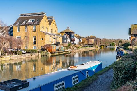 2 bedroom apartment for sale, Star Street, Ware SG12