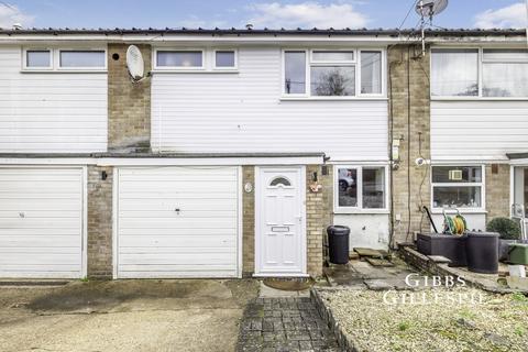 undefined, Knoll Crescent, Northwood, HA6