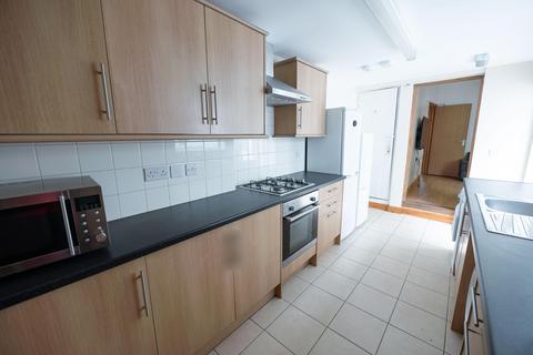 5 bedroom terraced house to rent, Hatherley Road, Reading, RG1