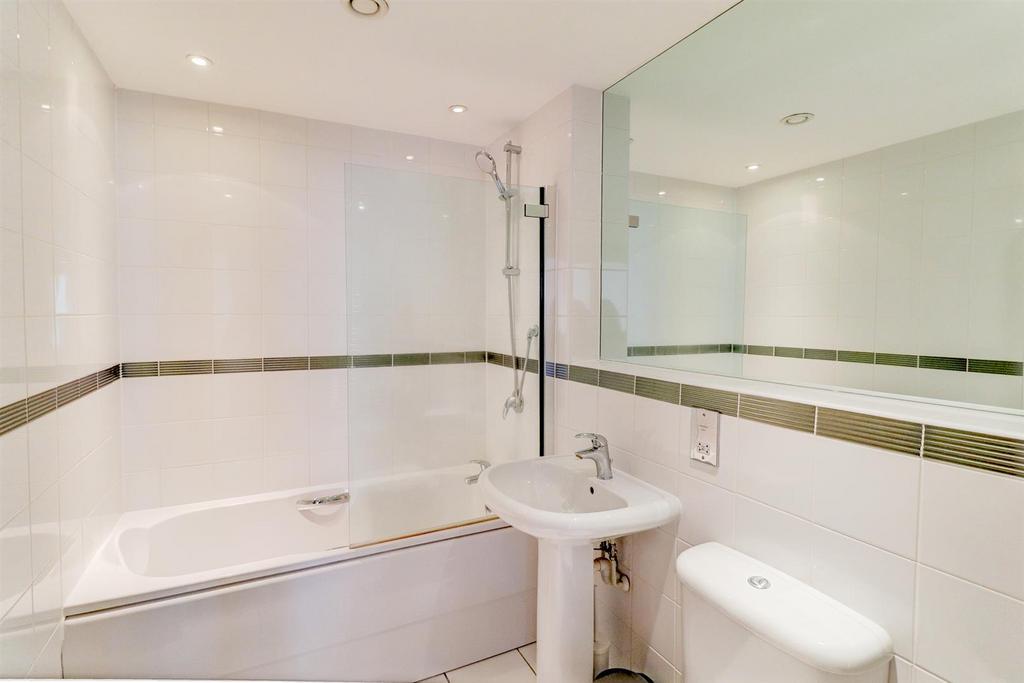Main Bathroom