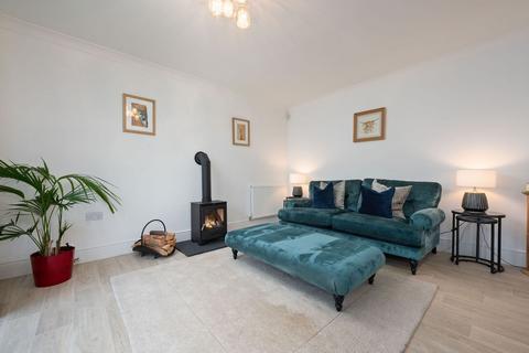 undefined, Geesmuir Gardens, Falkirk, FK2