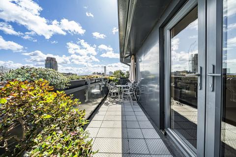 2 bedroom flat to rent, Varcoe Road, Bermondsey, London, SE16