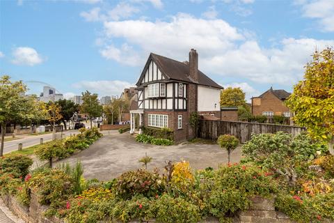 undefined, Barn Hill, Wembley, HA9