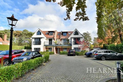 Golf Links Road, Ferndown, BH22