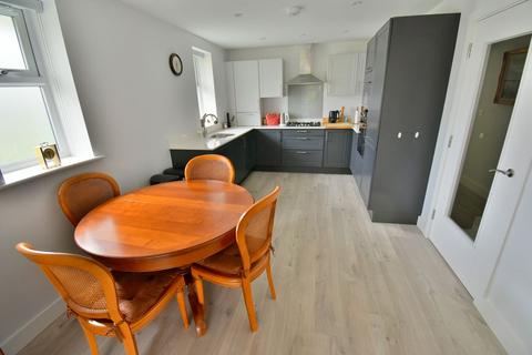 2 bedroom apartment for sale, Golf Links Road, Ferndown, BH22