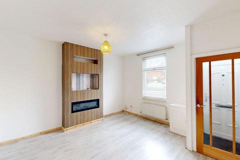 2 bedroom end of terrace house to rent, Bolton Road, Westhoughton, BL5