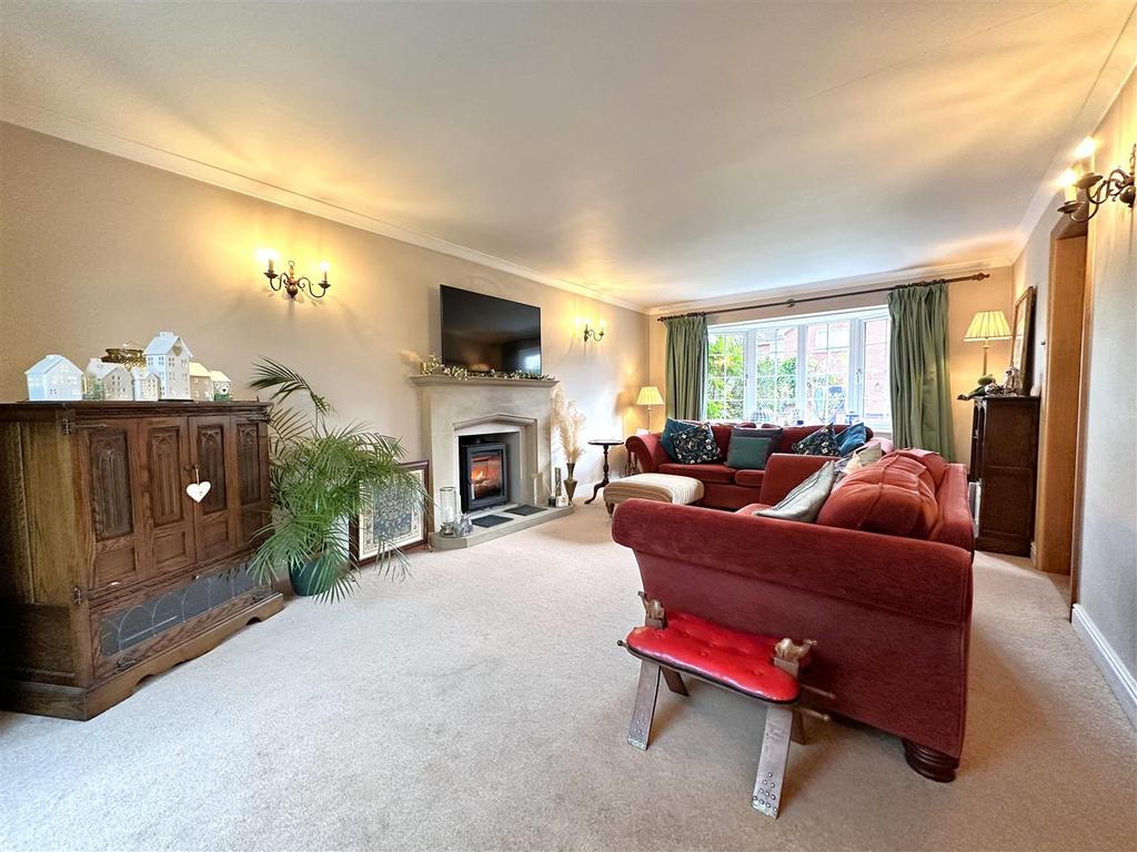 Generous Living Room 228