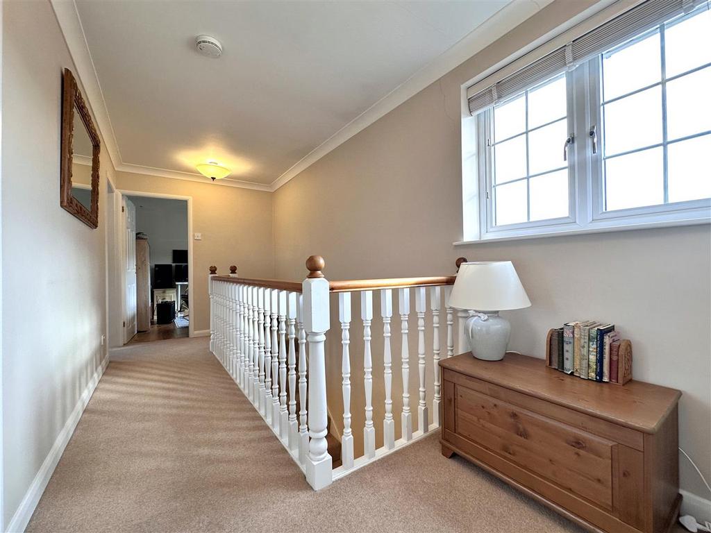 First Floor Landing 195