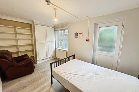 1 bedroom in a house share to rent, Burrell Road, Ipswich, IP2