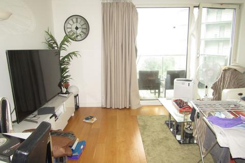 1 bedroom flat to rent, Vantage Building, UB3