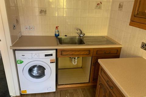 undefined, Stanwell, TW19