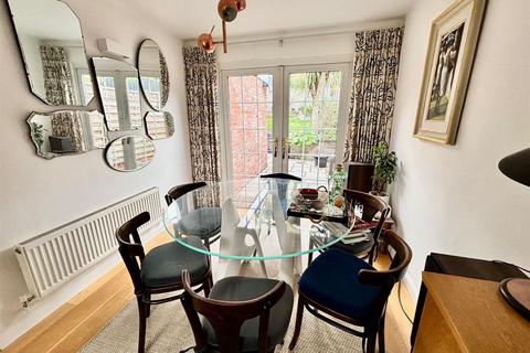 undefined, Connop Way, Camberley GU16