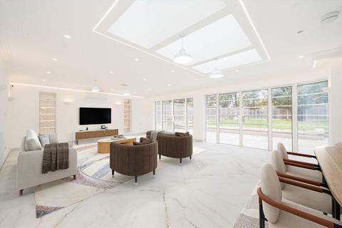 undefined, Heathcroft, London W5