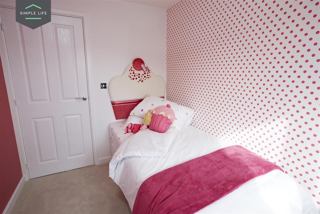 Cayton bedroom.jpg