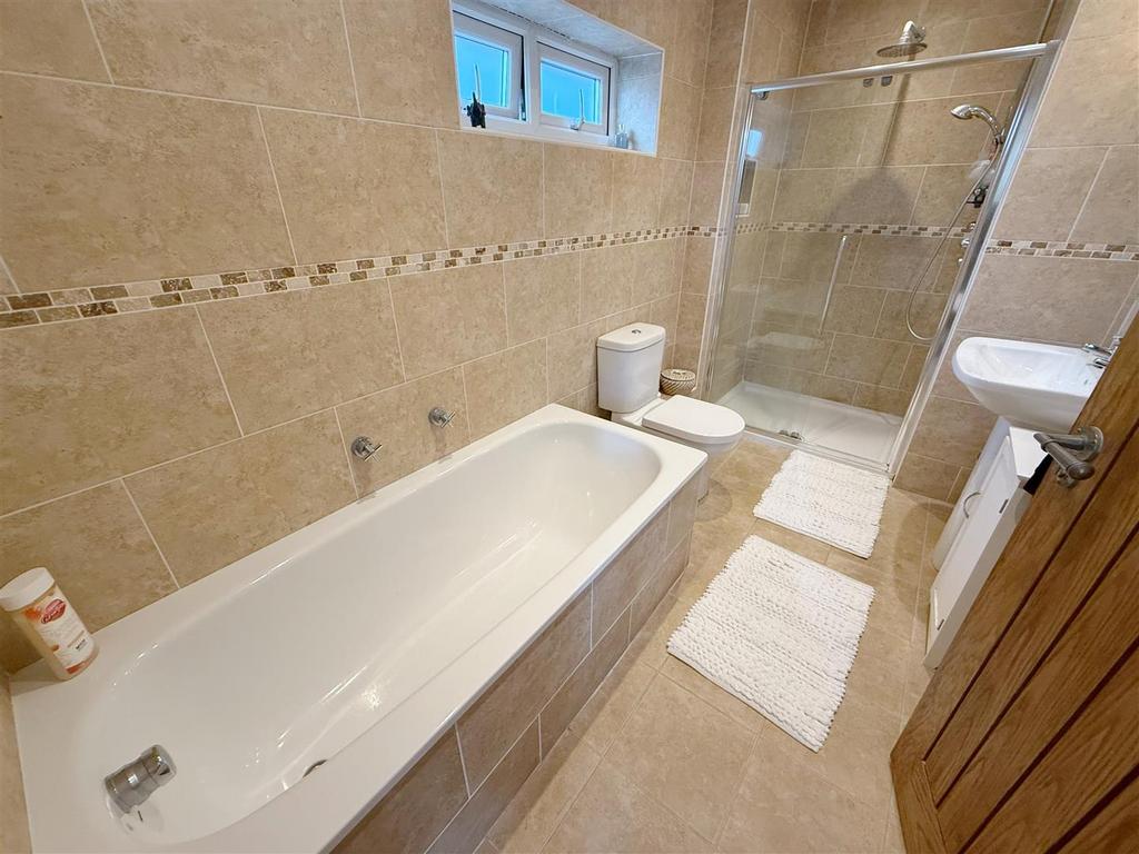 En Suite One