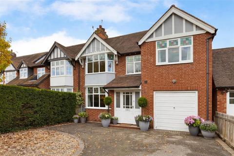 Banbury Road, Stratford-Upon-Avon