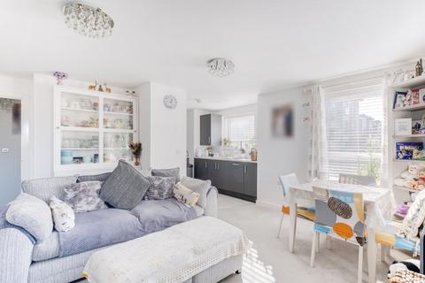 2 bedroom apartment to rent, Shepherds Green Road, Solihull B90