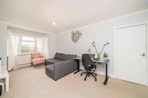 undefined, Hook Road, Surbiton KT6