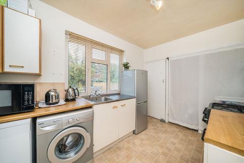 undefined, Hook Road, Surbiton KT6