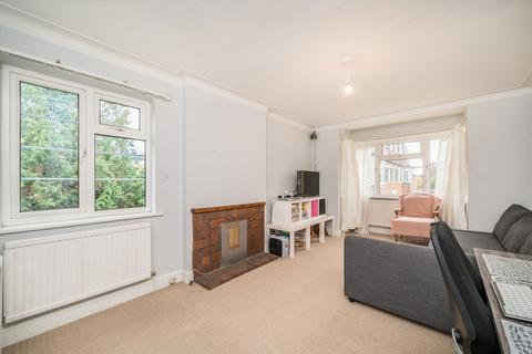 undefined, Hook Road, Surbiton KT6