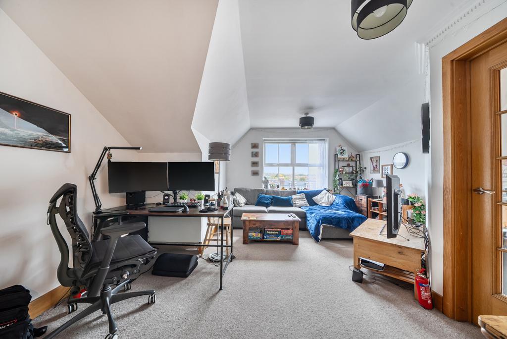 Sitting/Dining Room
