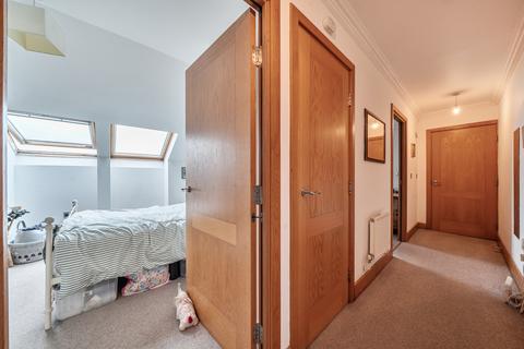 undefined, Richmond Road, Kingston Upon Thames, KT2