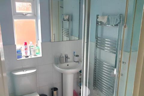 undefined, 6 Bed Student House 26/27 Academic Year - Woodside Road, Beeston, NG9 2TL