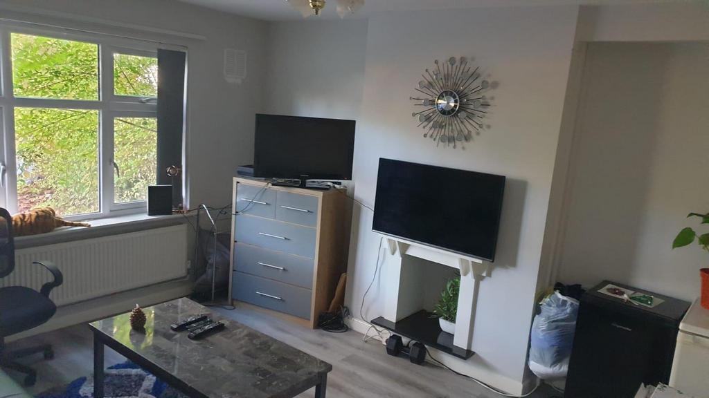 24 woodside road.jpeg