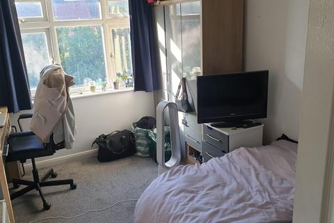 undefined, 6 Bed Student House 26/27 Academic Year - Woodside Road, Beeston, NG9 2TL