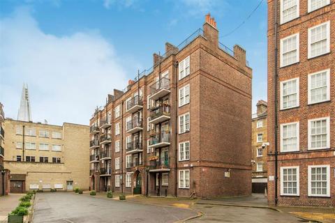 undefined, Sumner Street, London SE1