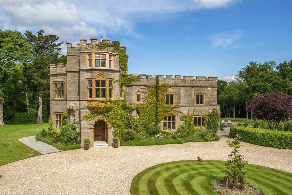 Hilfield Manor