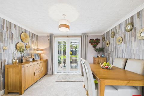undefined, Rowan Gardens, Gloucester GL3
