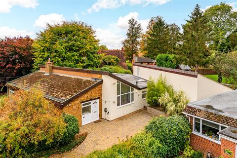 undefined, Bricketts Lane, Flore, Northamptonshire, NN7