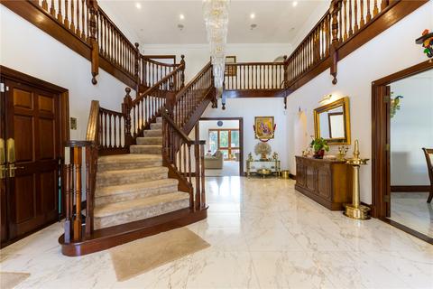 6 bedroom detached house for sale, Bedford Road, Northwood, Hertfordshire, HA6