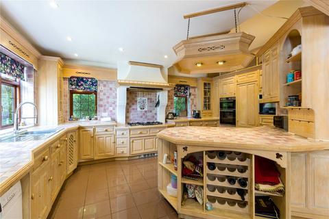 6 bedroom detached house for sale, Bedford Road, Northwood, Hertfordshire, HA6