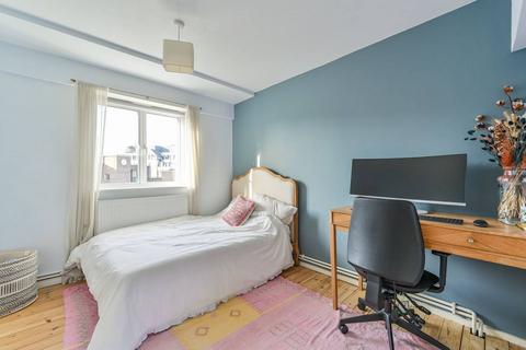 Kilburn Gate, NW6, Kilburn, London, NW6
