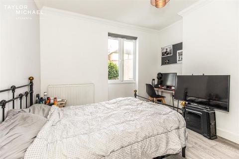 3 bedroom flat to rent, Buller Road, Brighton