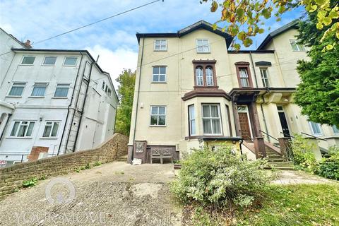 Cobham Terrace, Greenhithe DA9