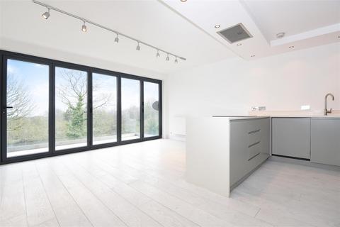 2 bedroom apartment to rent, Vale Of Health, Hampstead, NW3