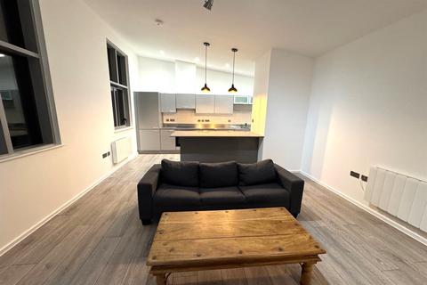 3 bedroom apartment to rent, The Reflection, Newham, E16
