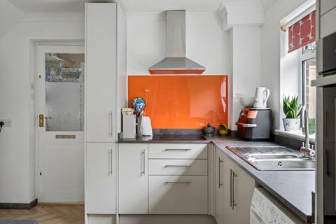 undefined, Coombe Hill Crescent, Oxfordshire OX9