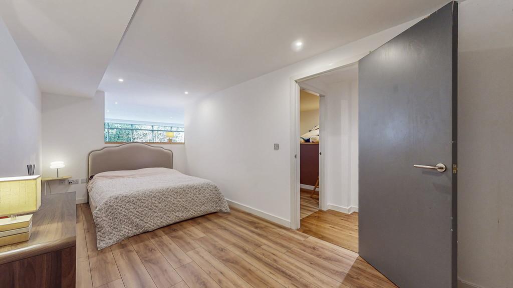 38-web-or-mls-145 Albion Street Flat 1.9 46