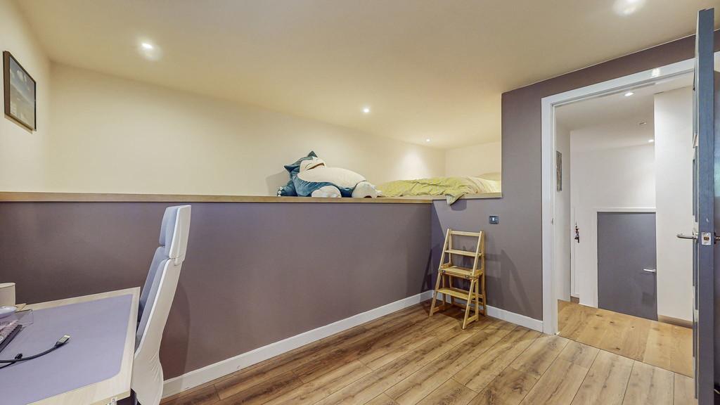 43-web-or-mls-145 Albion Street Flat 1.9 43