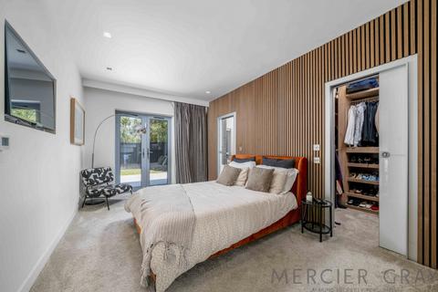 4 bedroom detached house for sale, The Drive, London AL9