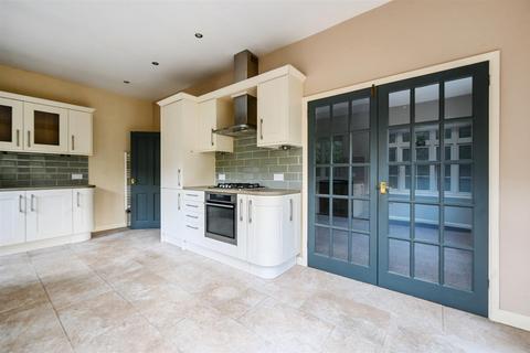 3 bedroom detached house for sale, Mountsfield Lodge, Rye Hill, Rye TN31 7NH