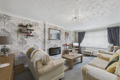 2 bedroom semi-detached bungalow for sale, Greenfield Court, Flanderwell