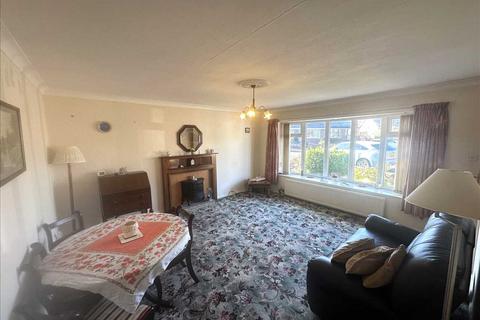 2 bedroom bungalow for sale, Scunthorpe DN16
